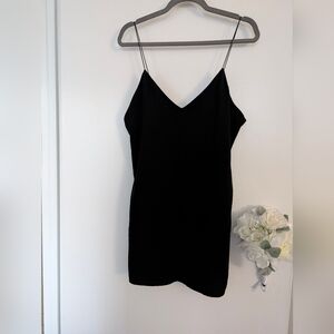 Tobi Black Sexy/Elegant mini dress/ Zip-Up at the back